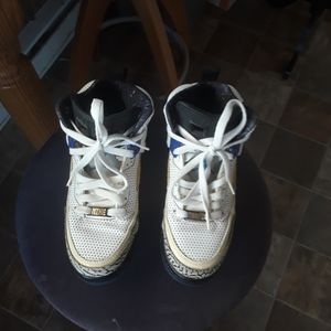 👟MAKE OFFER👟 💎Jordan Basketball shoes💎